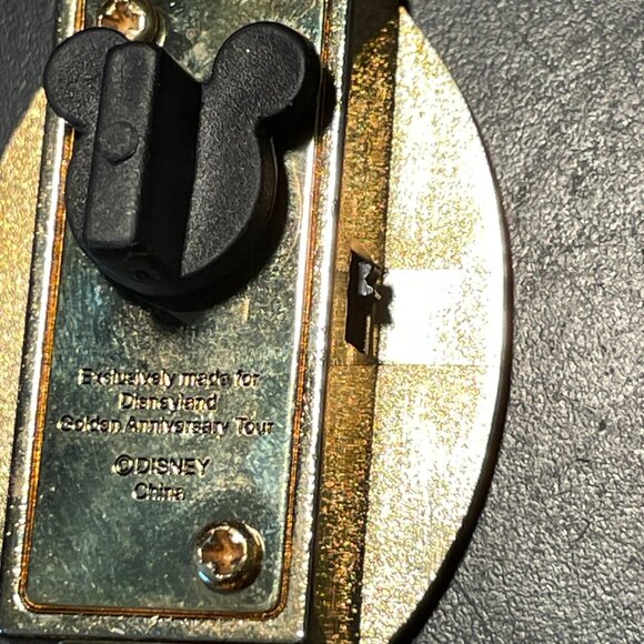 Two Rare Disneyland Walt's Apartment Lamp Pins for 50th Anniversary - Picture 5 of 14